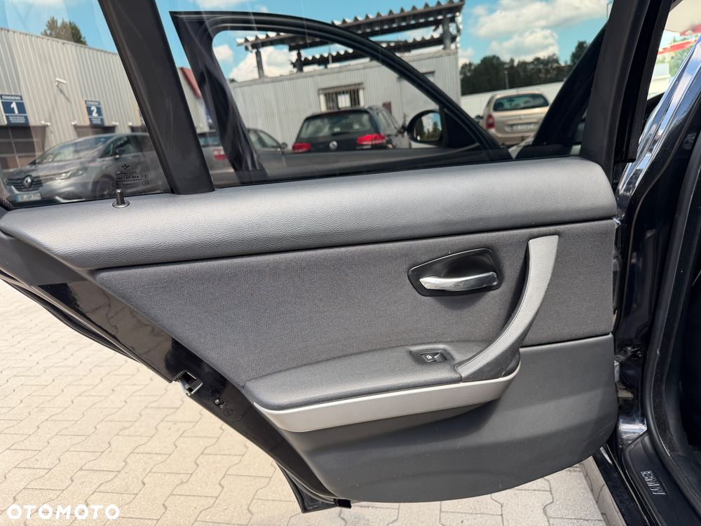 BMW Seria 3 320d - 20