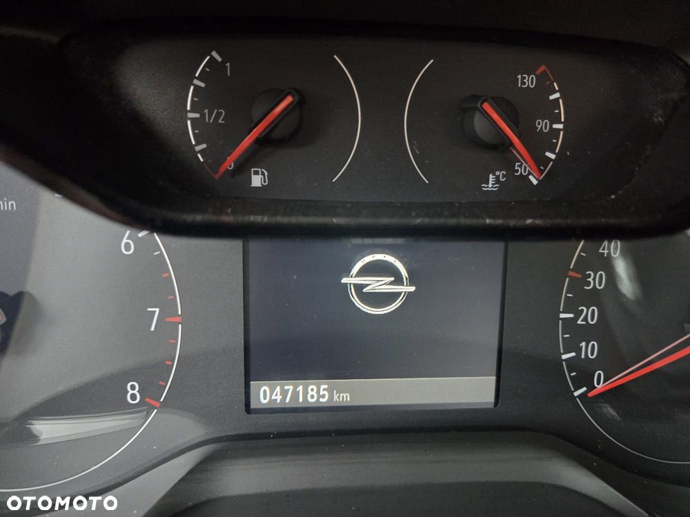 Opel Corsa - 8
