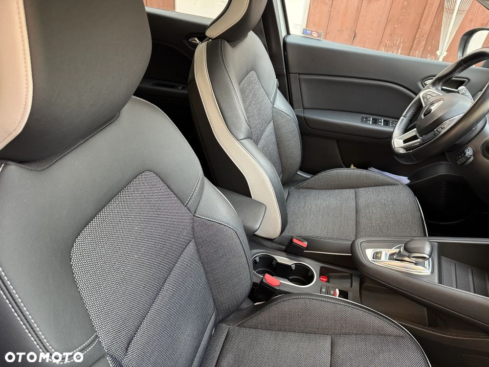 Renault Captur 1.6 E-TECH Plug-In Intens - 8