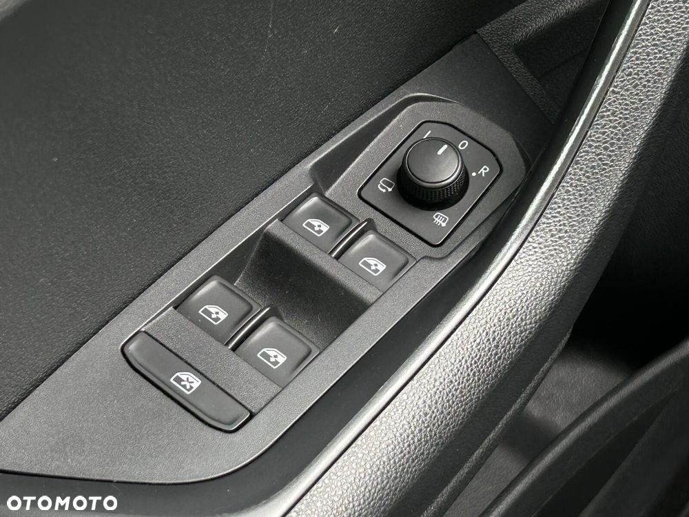 Skoda Karoq 2.0 TDI SCR 4x4 Style DSG - 17