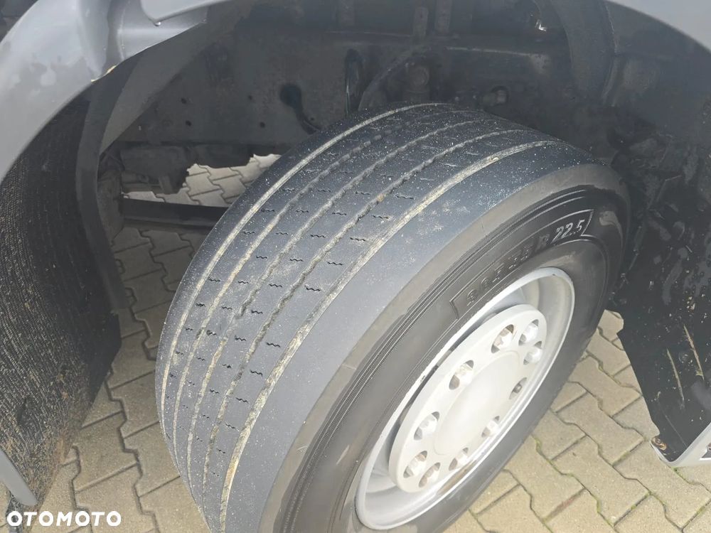 Renault Premium DXI 460 - 21