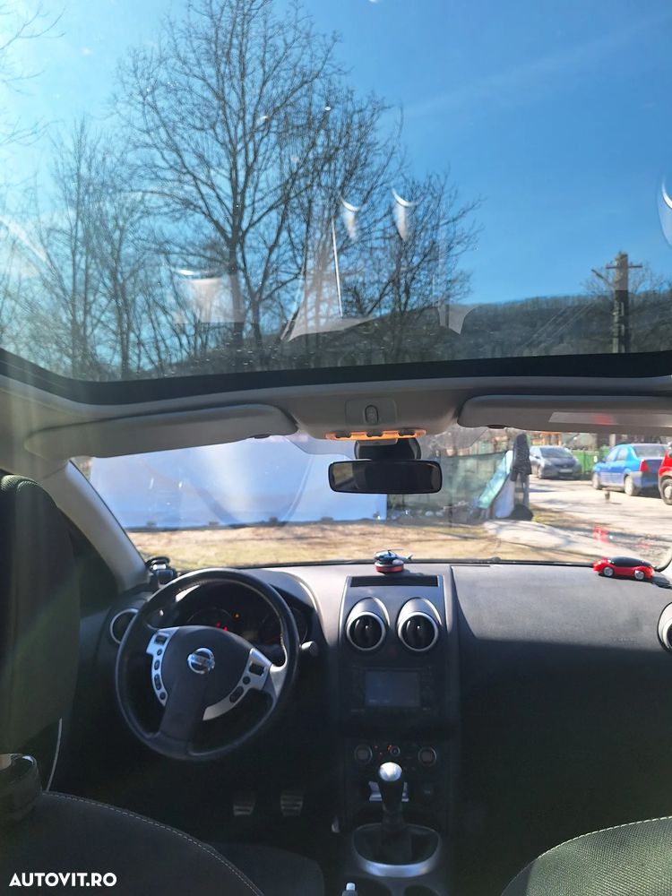 Nissan Qashqai+2 - 10