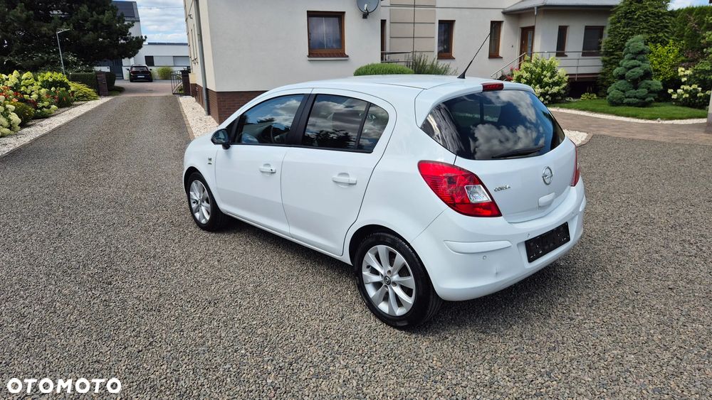 Opel Corsa 1.4 16V Active - 3