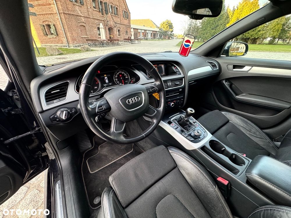 Audi A4 Avant 2.0 TDI Quattro Sport - 24