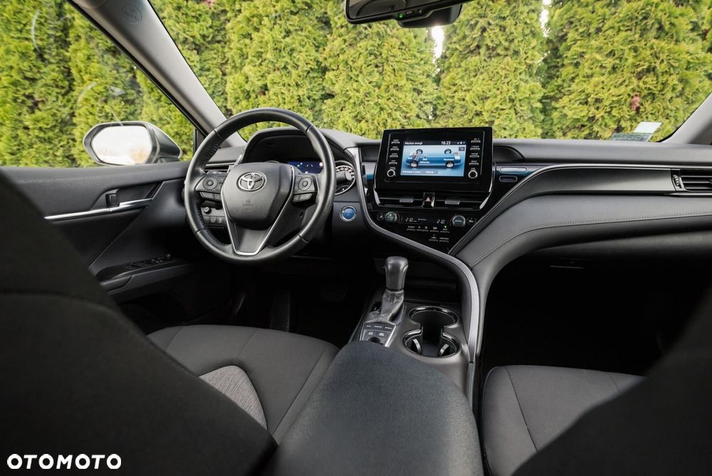 Toyota Camry 2.5 Hybrid Comfort CVT - 17