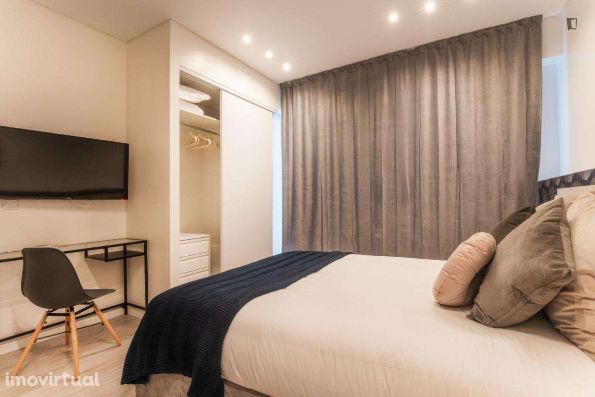 Estúdio - localizado em Montes Claros Coimbra - Grande imagem: 3/11