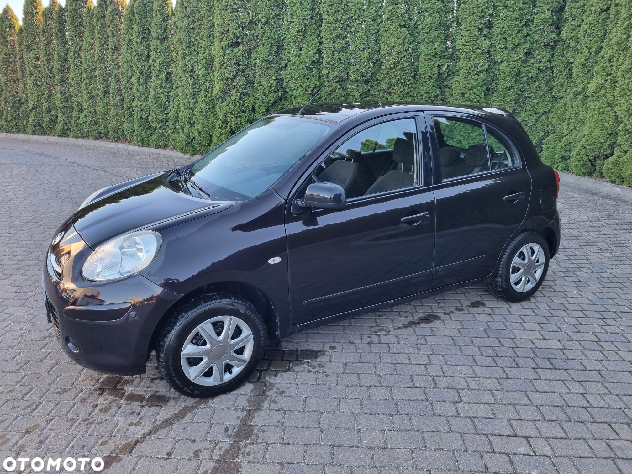 Nissan Micra 1.2 Bild der Frau - 8
