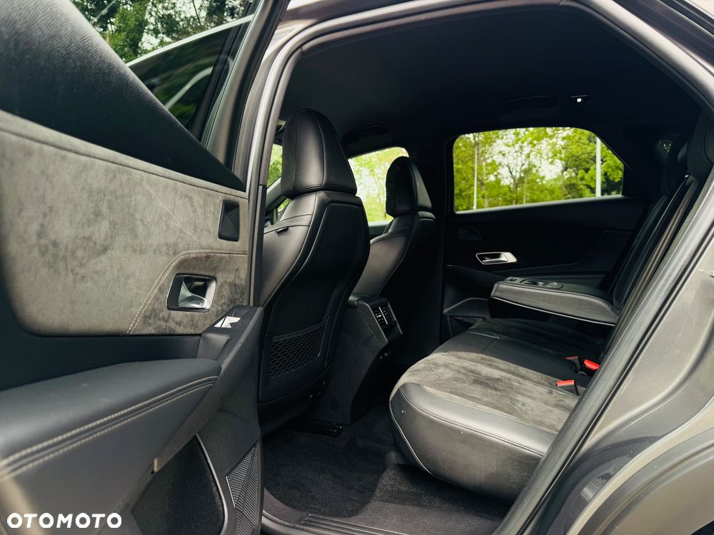 DS Automobiles DS 7 Crossback 1.5 BlueHDi So Chic - 32