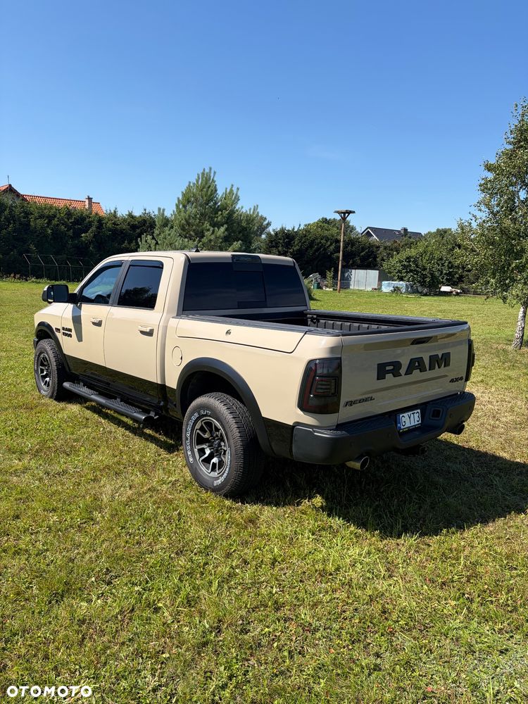 Dodge RAM 5.7 4x4 - 7