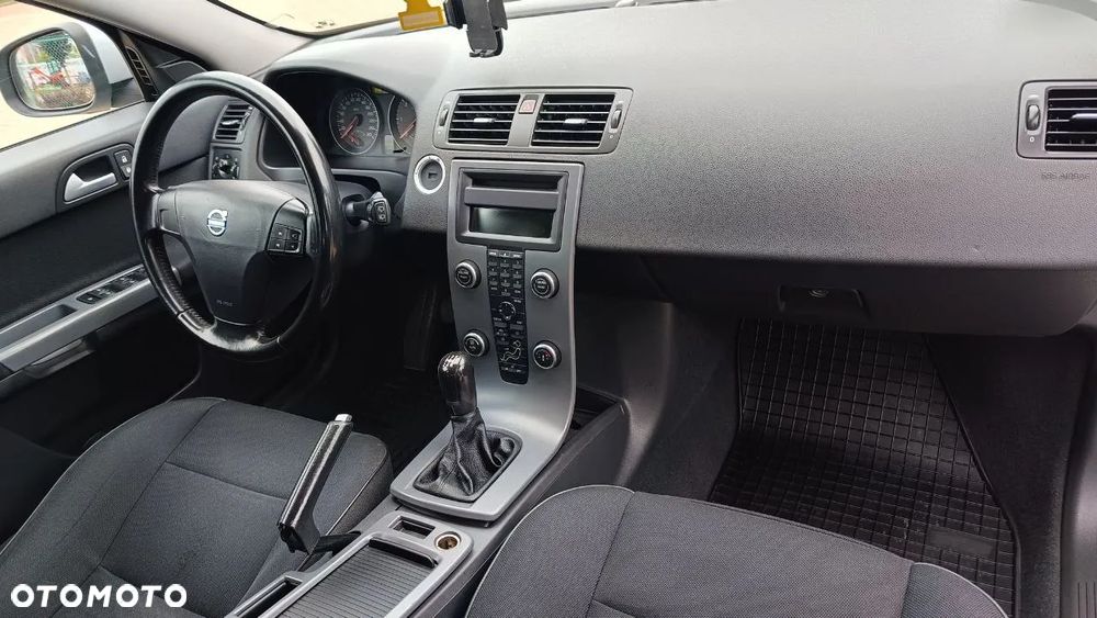 Volvo V50 1.6D DRIVe Momentum - 4