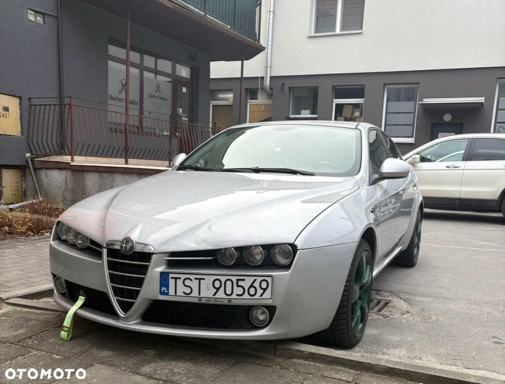 Alfa Romeo 159 - 2