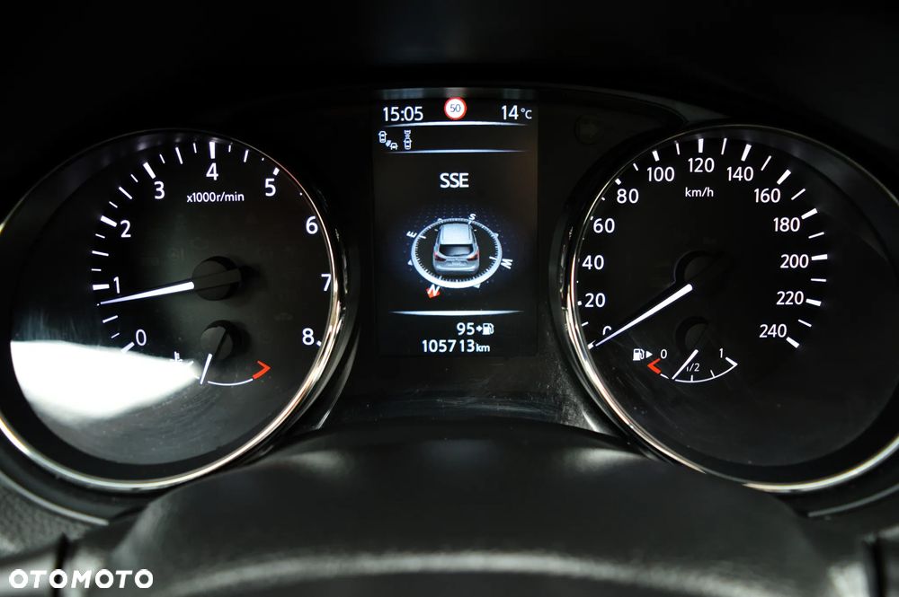 Nissan Qashqai 1.6 DIG-T N-Tec - 40