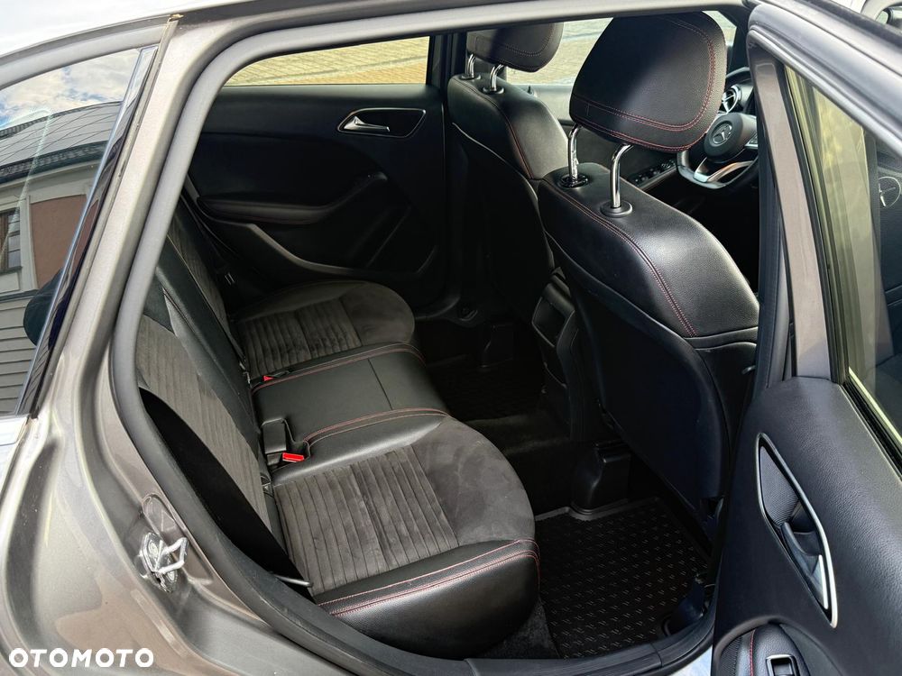 Mercedes-Benz Klasa B 200 d 7G-DCT Edition - 16