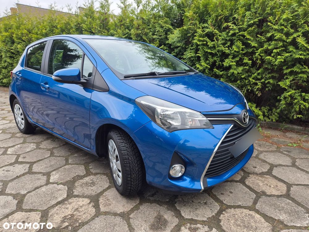 Toyota Yaris 1.33 Premium - 1