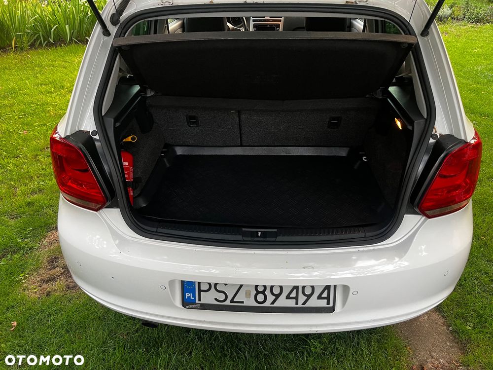 Volkswagen Polo 1.6 TDI MATCH - 16