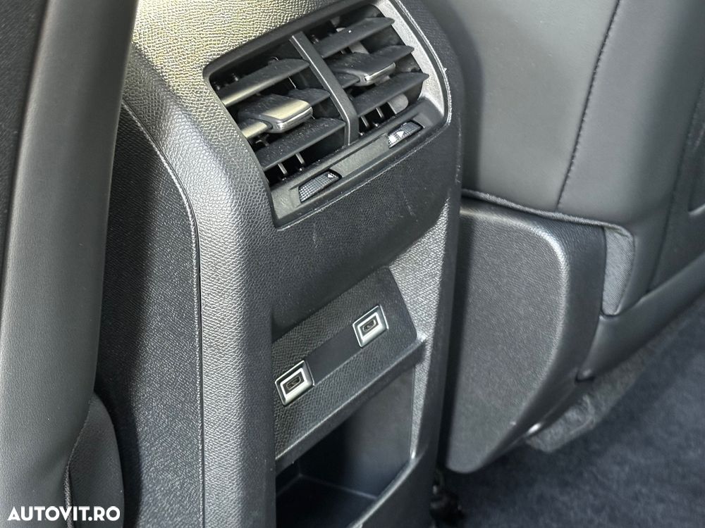 Peugeot 408 PureTech 130 EAT8 GT - 32