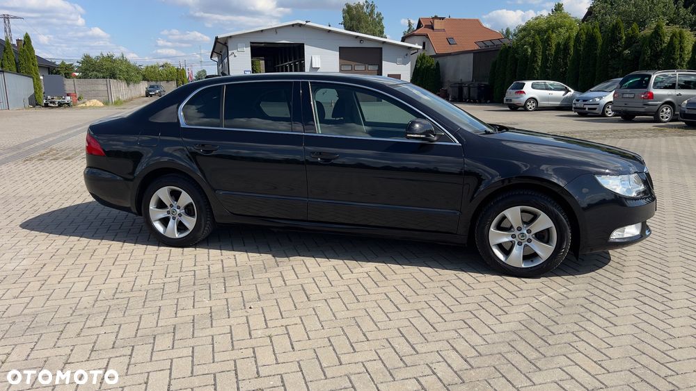 Skoda Superb 1.4 TSI Ambition Green tec - 32