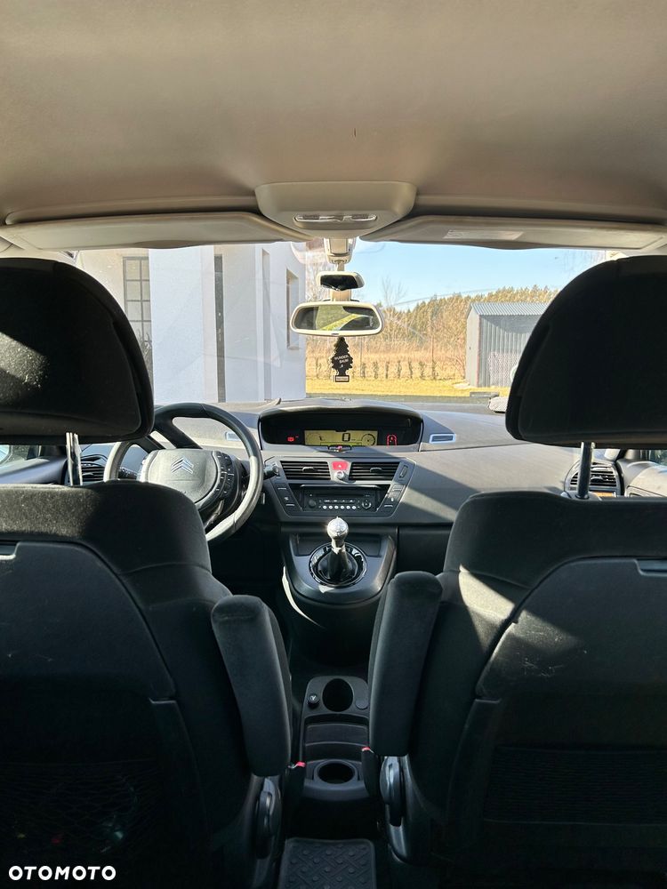 Citroën C4 Picasso - 10