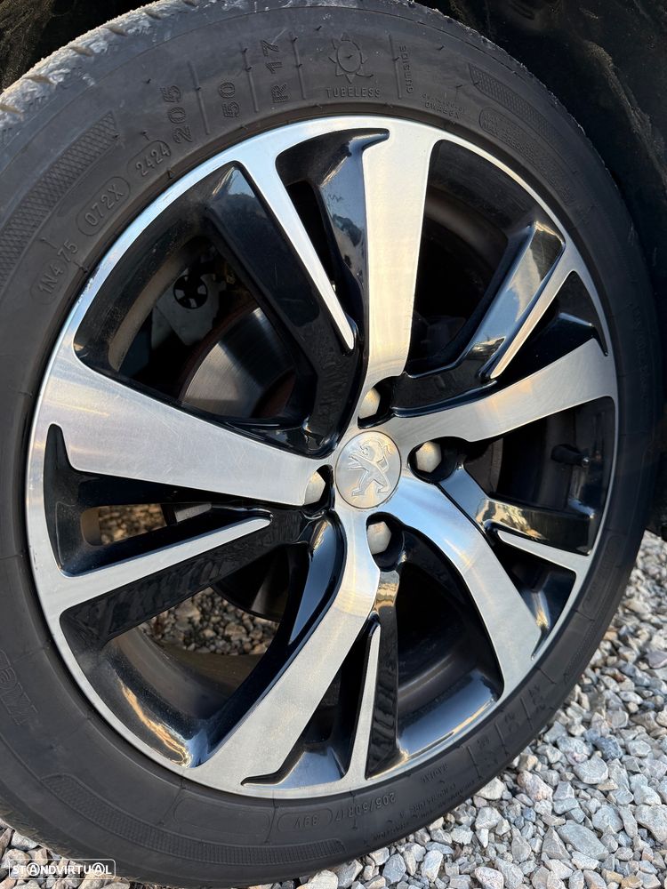 Peugeot 2008 PureTech 130 Stop&Start Allure - 11