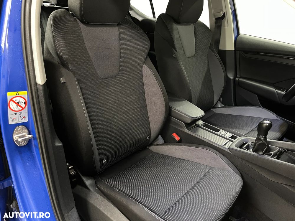 Skoda Octavia 1.5 TSI Ambition - 9