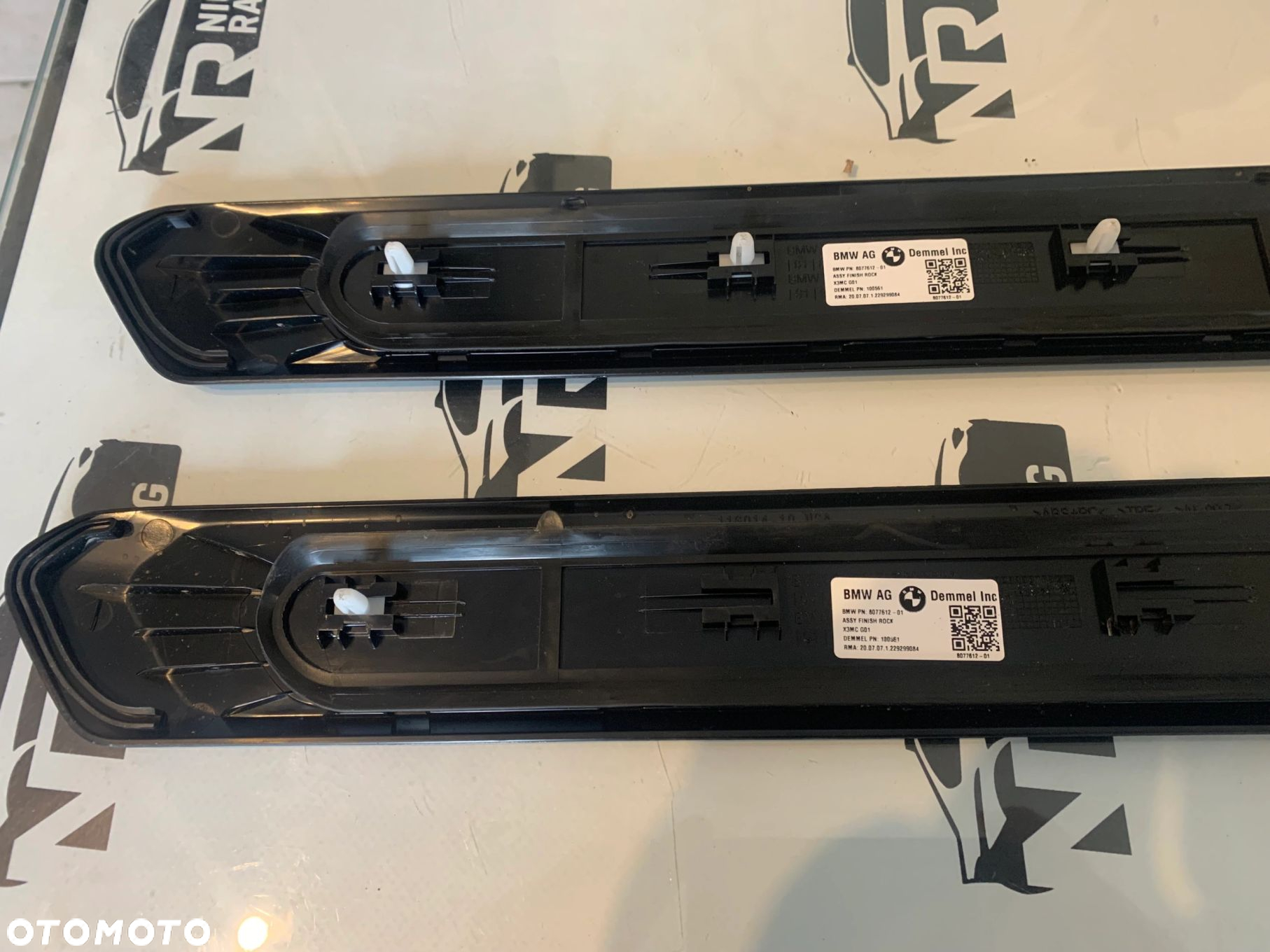 LISTWA NAKŁADKA PROGOWA PRZÓD LEWA PRAWA X3M F97 COMPETITION 8077612 - 8
