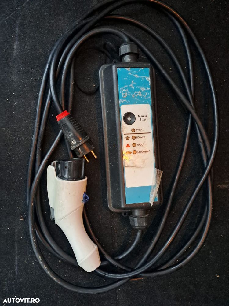 Mitsubishi Outlander 2.0 MIVEC AS&G CVT 4WD Intense E02 - 2