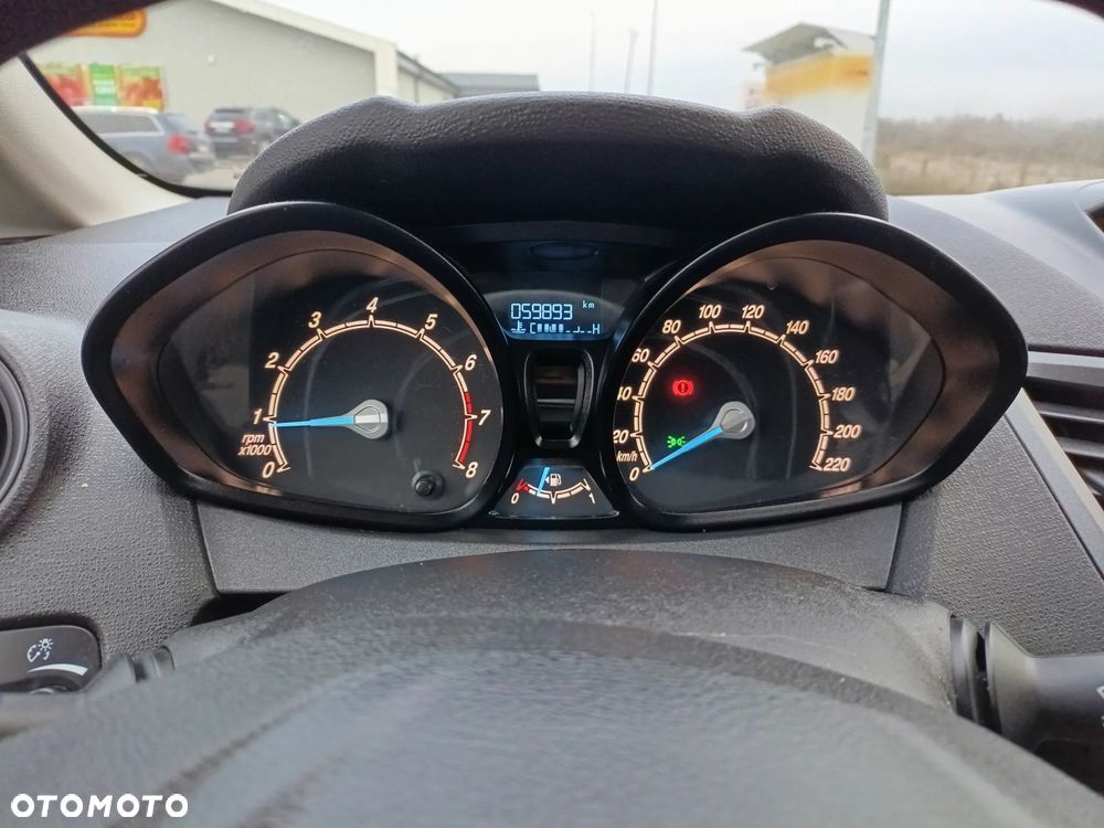 Ford Fiesta 1.25 Ambiente - 2