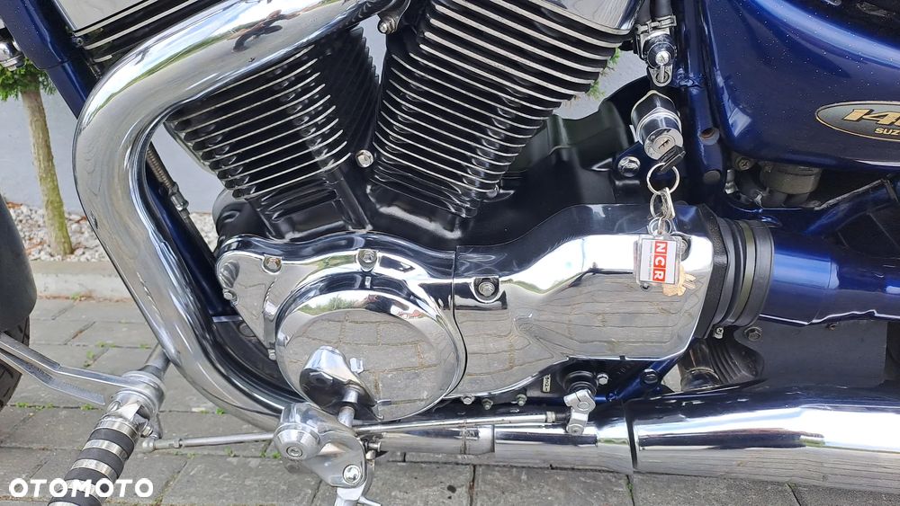 Suzuki Intruder - 31