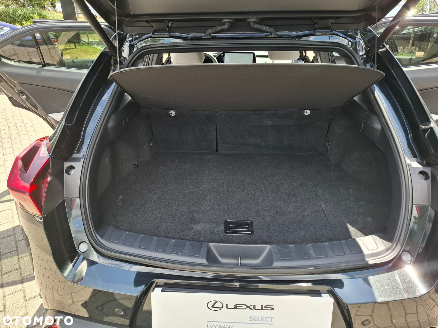 Lexus UX - 28