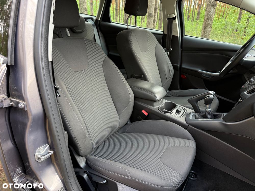 Ford Focus 1.0 EcoBoost Gold X (Edition) - 6