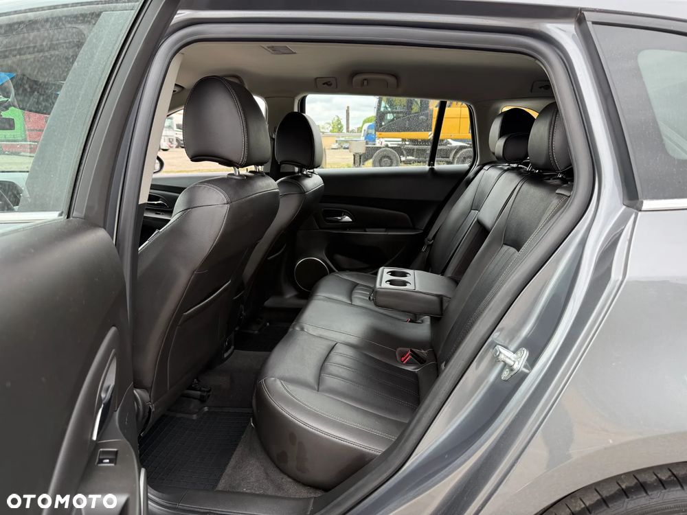 Chevrolet Cruze 1.4 T LTZ - 5