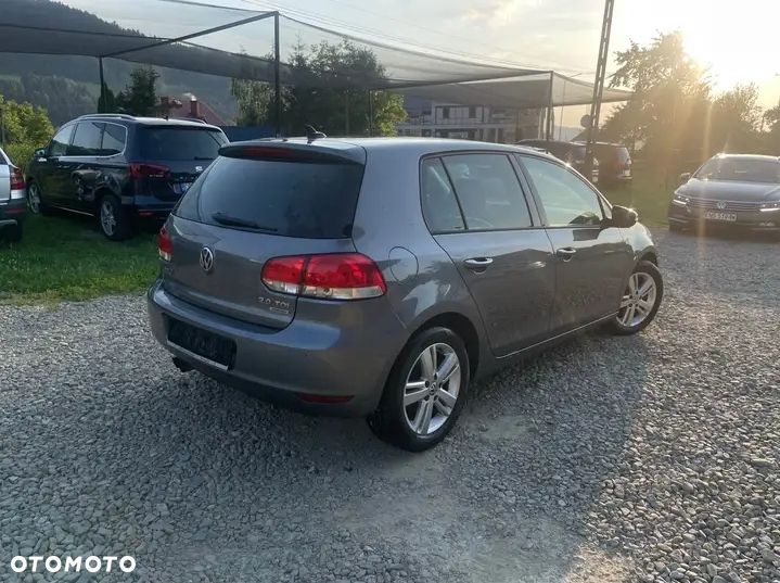Volkswagen Golf 2.0 TDI DPF 4Motion MATCH - 4