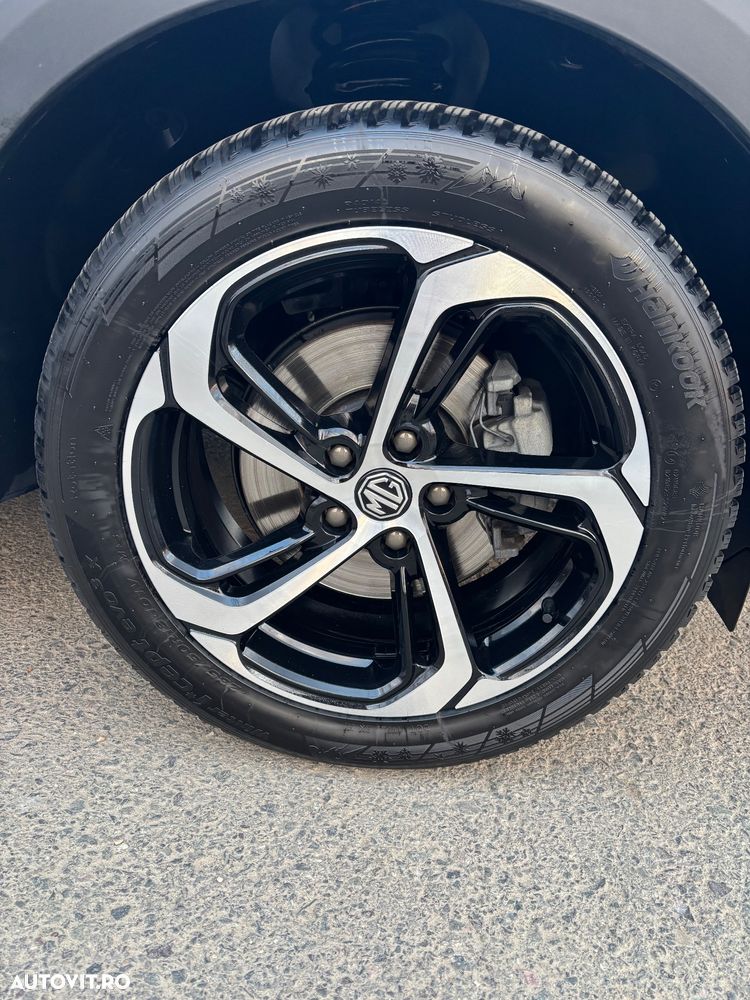 MG HS 1.5 T-GDi 7DCT Exclusive - 6