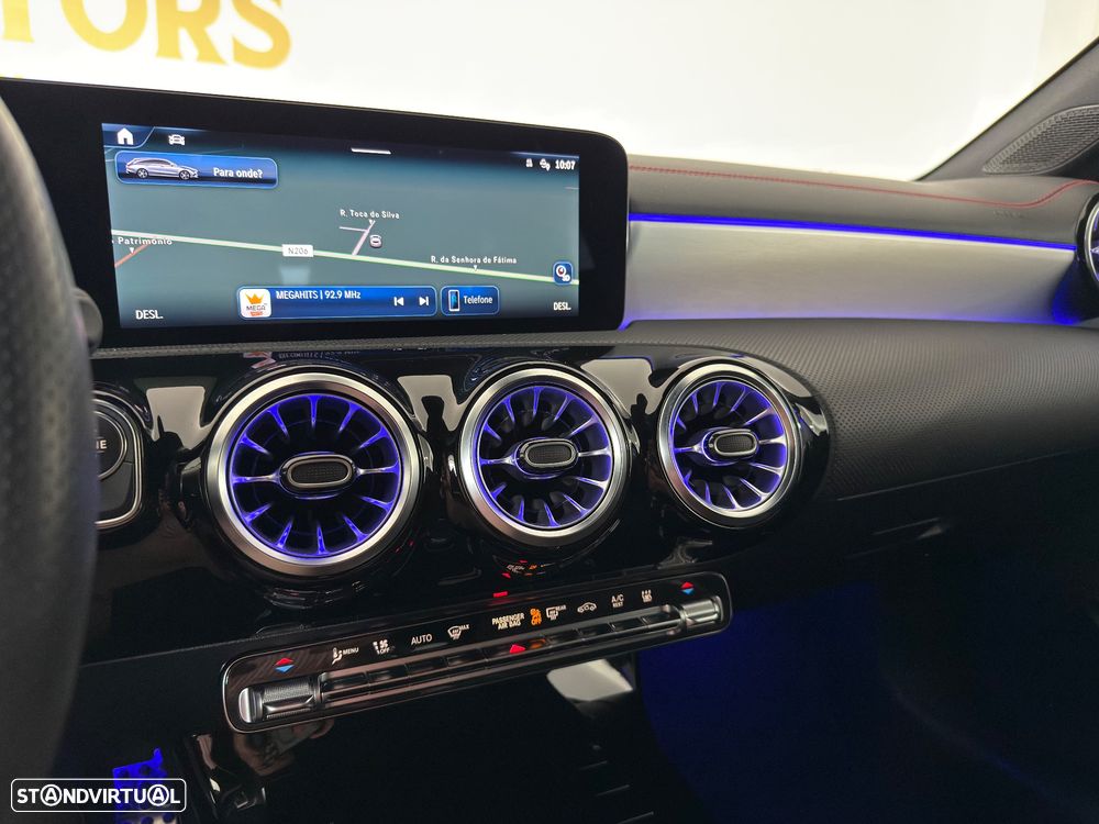 Mercedes-Benz CLA 250 e Shooting Brake AMG Line - 19