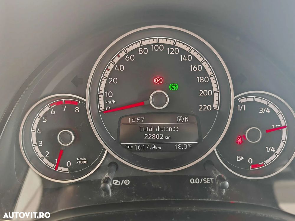 Volkswagen up! - 16