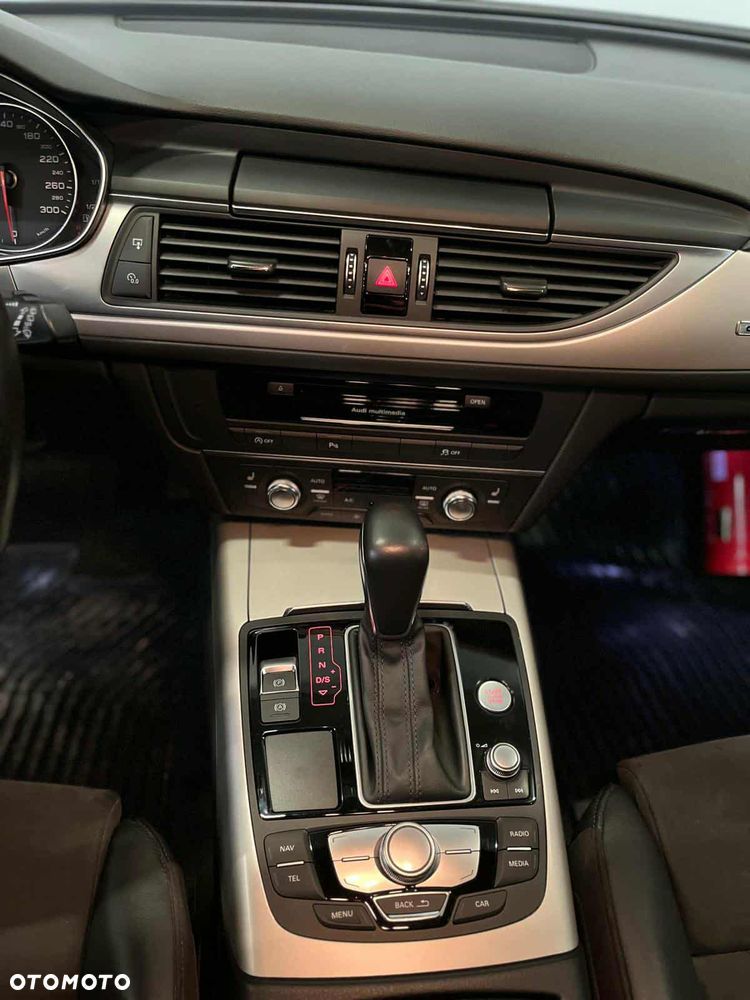 Audi A6 Avant 2.0 TDI Quattro S tronic - 8