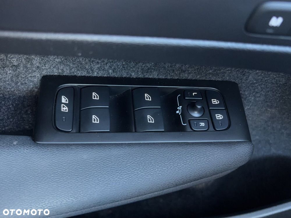 Volvo XC 40 T4 Plug-In Hybrid Inscription Expression Pro - 31