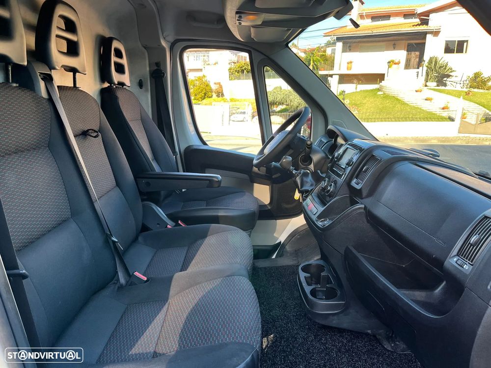 Citroën Jumper | 2.0 HDI | 3 Lug. - 12