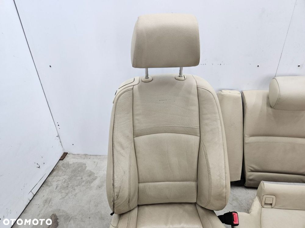 Fotele BMW E92 Coupe 04-12r. M-pakiet Sportseast kanapa tylna ANGLIK KOMPLET skóra beżowa CREMEBEIGE - 5