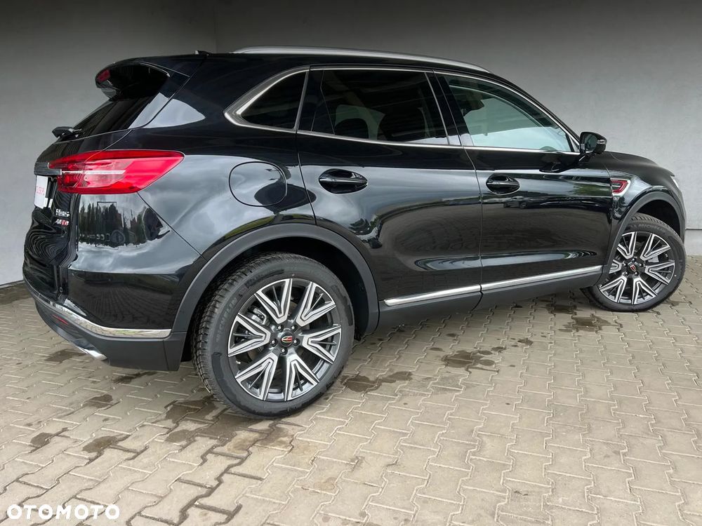 Hongqi HS5 - 10