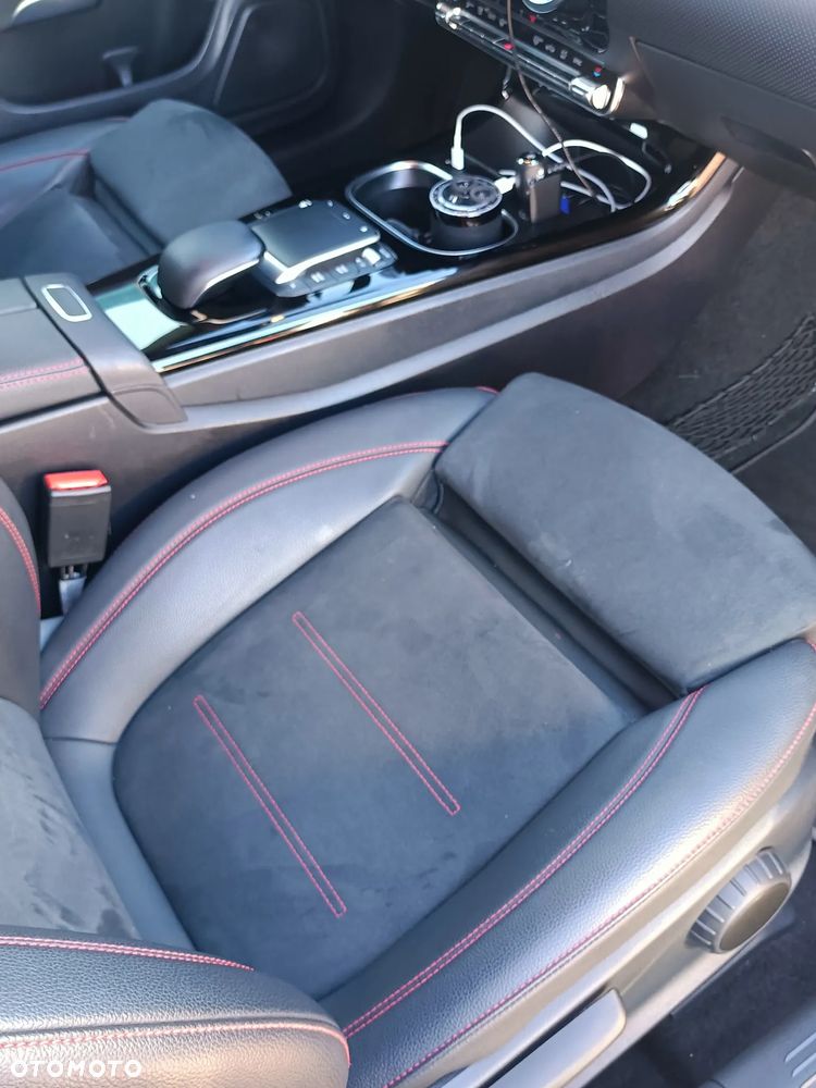 Mercedes-Benz CLA 200 AMG Line 7G-DCT - 16