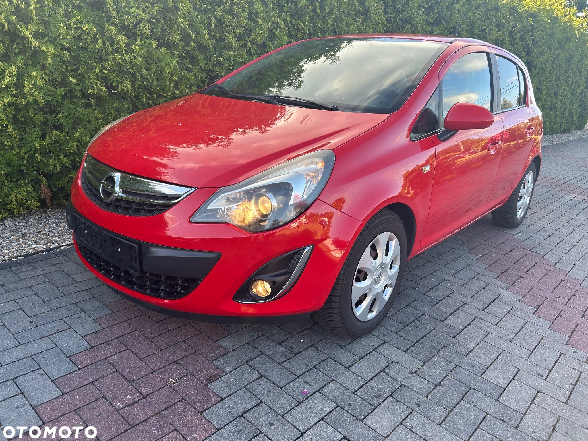 Opel Corsa 1.2 16V Cosmo EasyTronic - 1