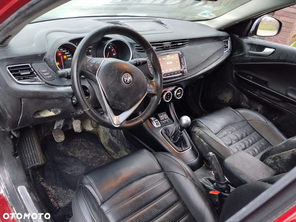 Alfa Romeo Giulietta 1.4 TB 16V Multiair Collezione - 11