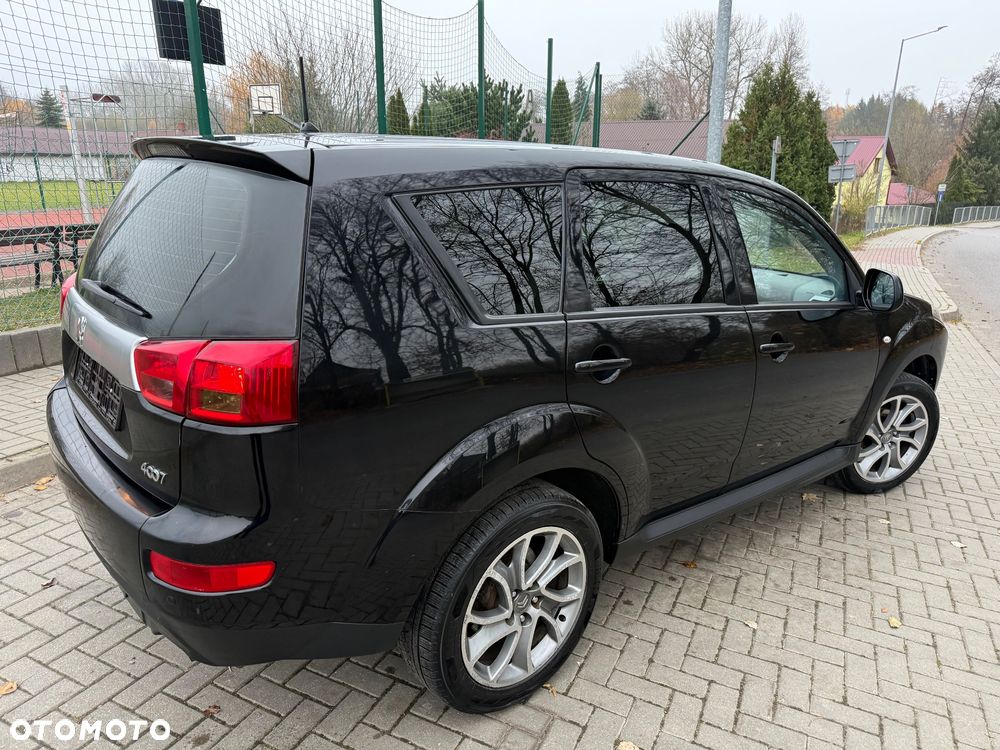 Peugeot 4007 5-Sitzer Sport - 8