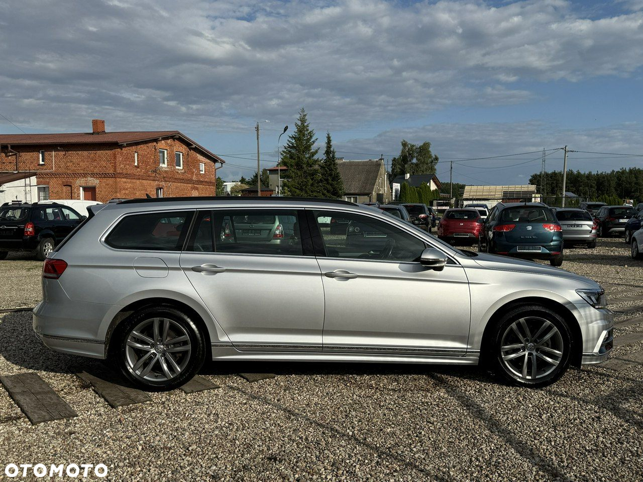 Volkswagen Passat - 22