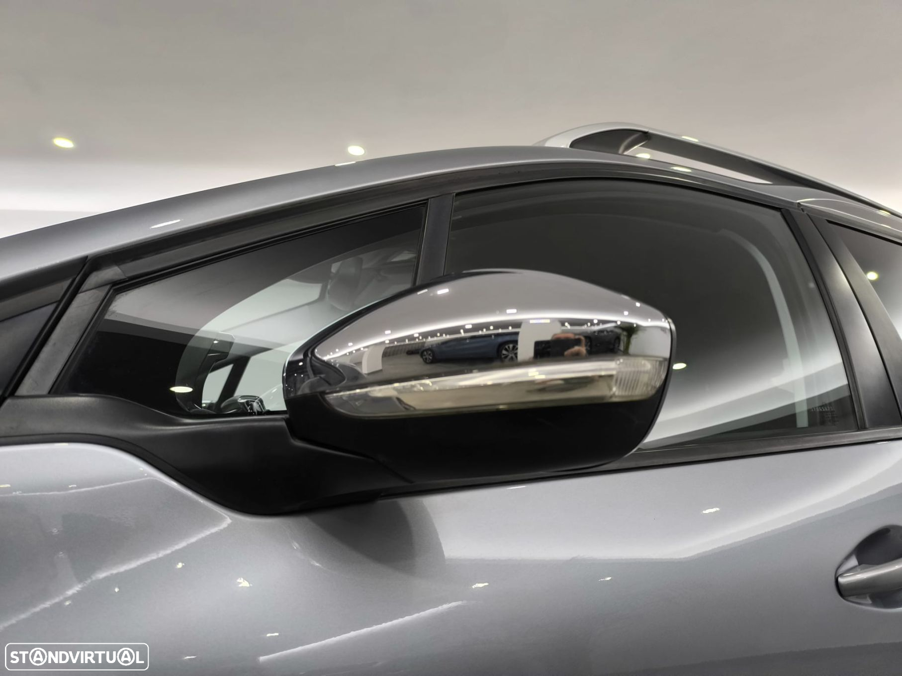 Peugeot 2008 1.2 PureTech Style - 21