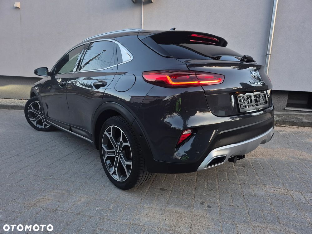 Kia XCeed 1.4 T-GDI OPF DCT7 PLATINUM EDITION - 4