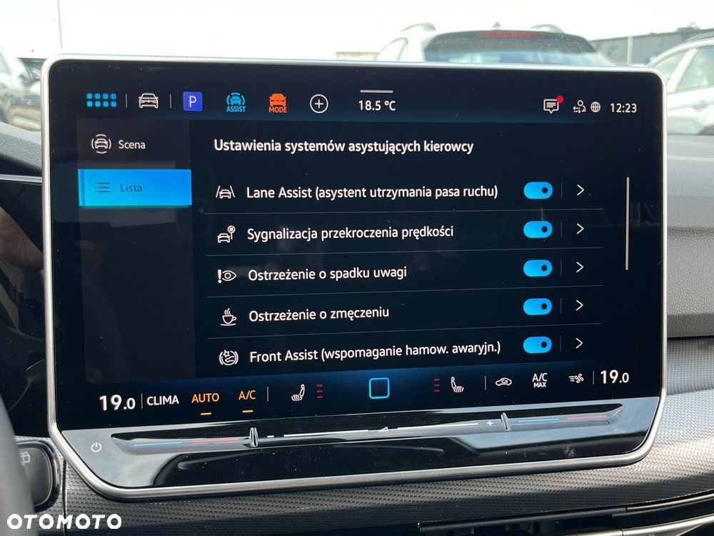 Volkswagen Golf 2.0 TDI Style DSG - 15