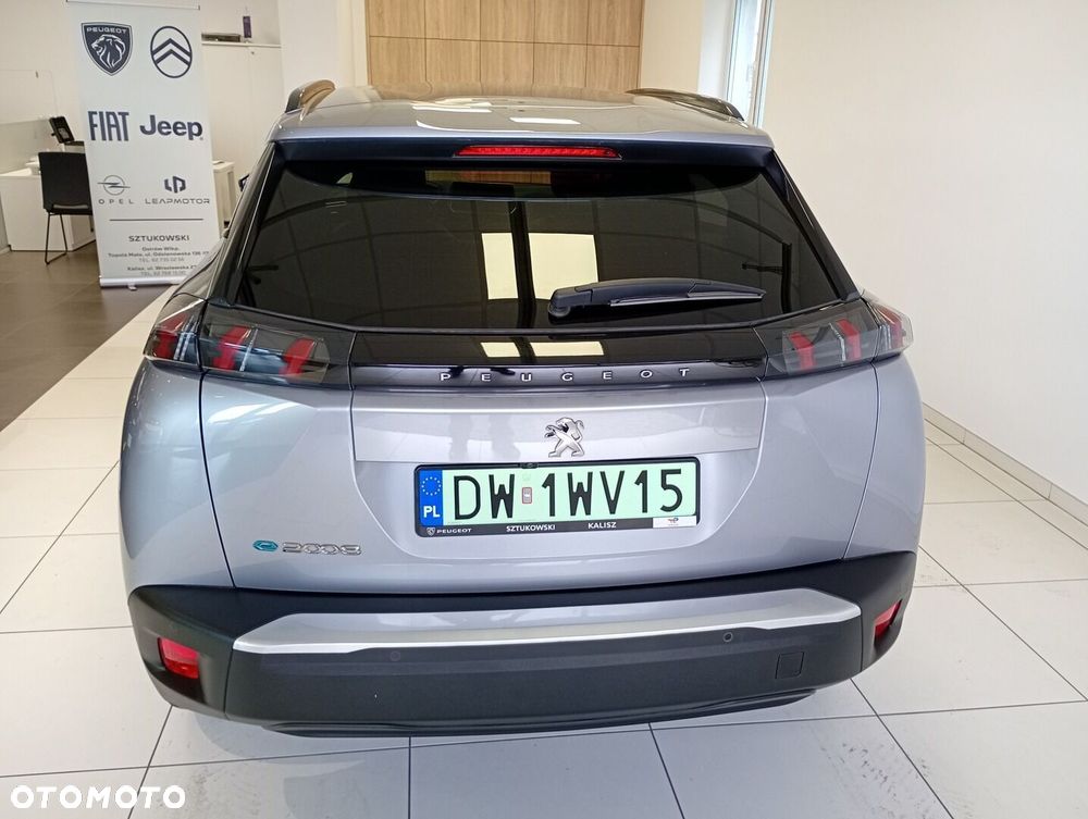 Peugeot 2008 - 6