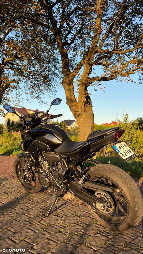 Yamaha MT - 3